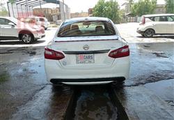 نيسان ألتيما